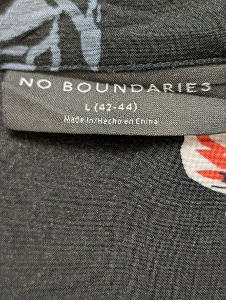 Chemise Hawaïenne NO BOUNDARIES Noire Fleurie Blanche - Taille L