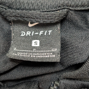 Veste Nike Dri-FIT Noire Taille S Coupe Ajustée Sportswear Training Running