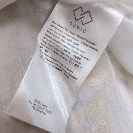Robe CUBIC Femme T.S Crème Fleurs Jaunes Fluide Été Neuve Avec Étiquette