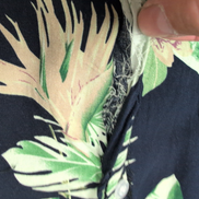 Chemise Hawaïenne Noire Feuillage Vert Viscose Taille S/M Manches Courtes