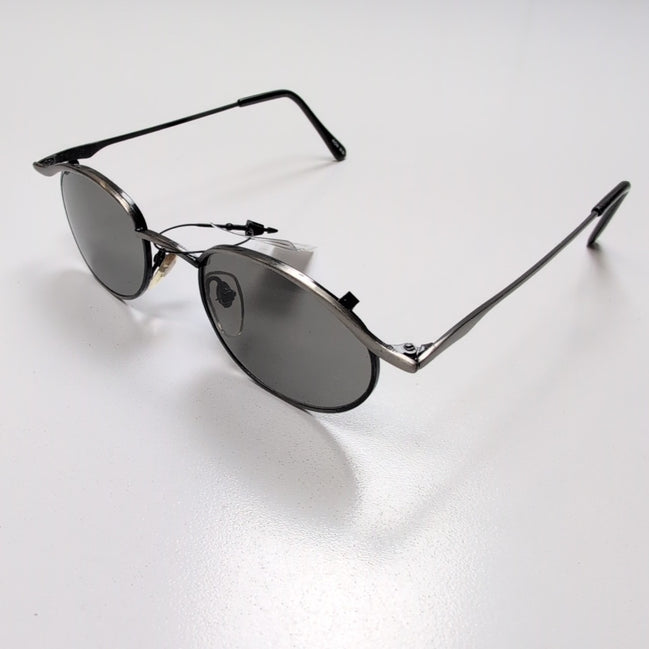 Lunettes de soleil Y2K Ovales Acier Brossé Gris Foncé Monture Moustache
