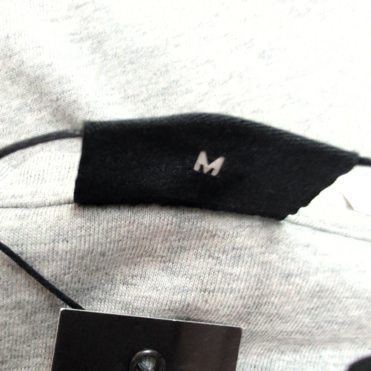 T-shirt VOI Jeans Co Gris Taille M Neuf Étiquette Logo Brodé Coton Viscose