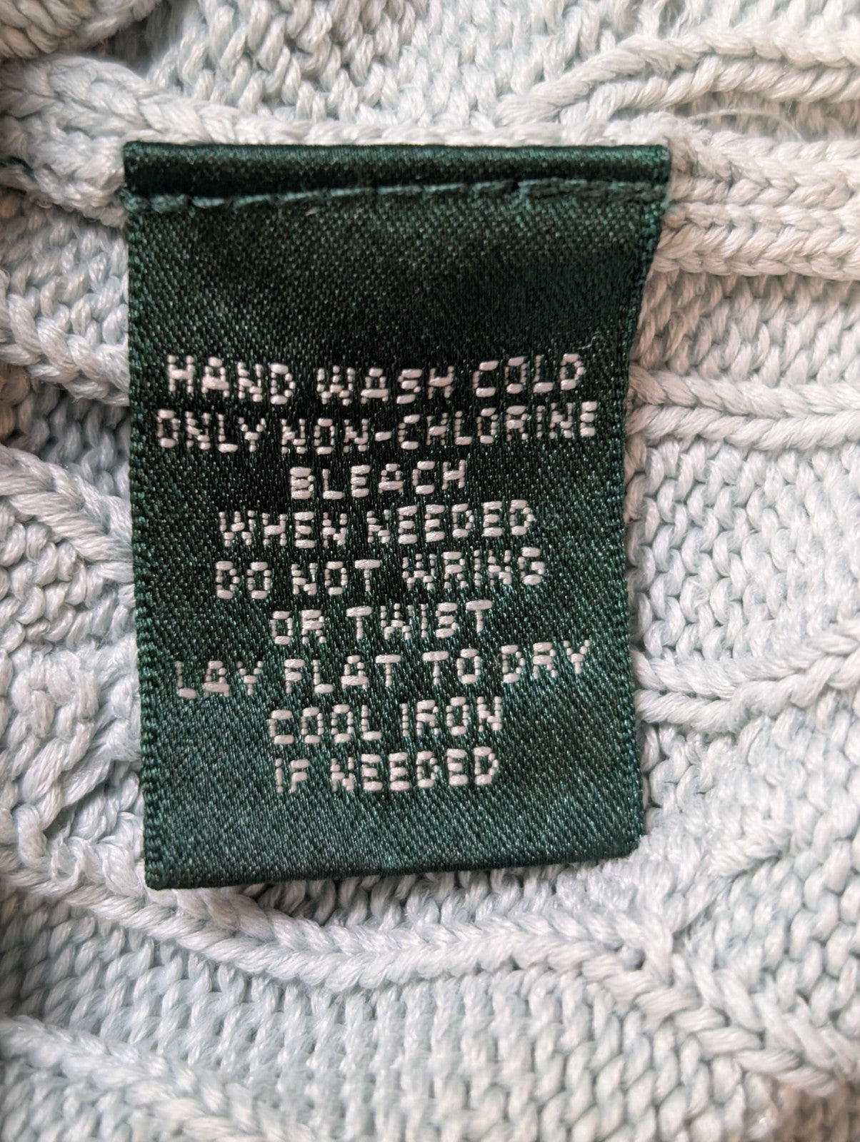 Pull Ralph Lauren femme (Lauren) Vert Pâle Col V 95% Soie Chevrons Taille S