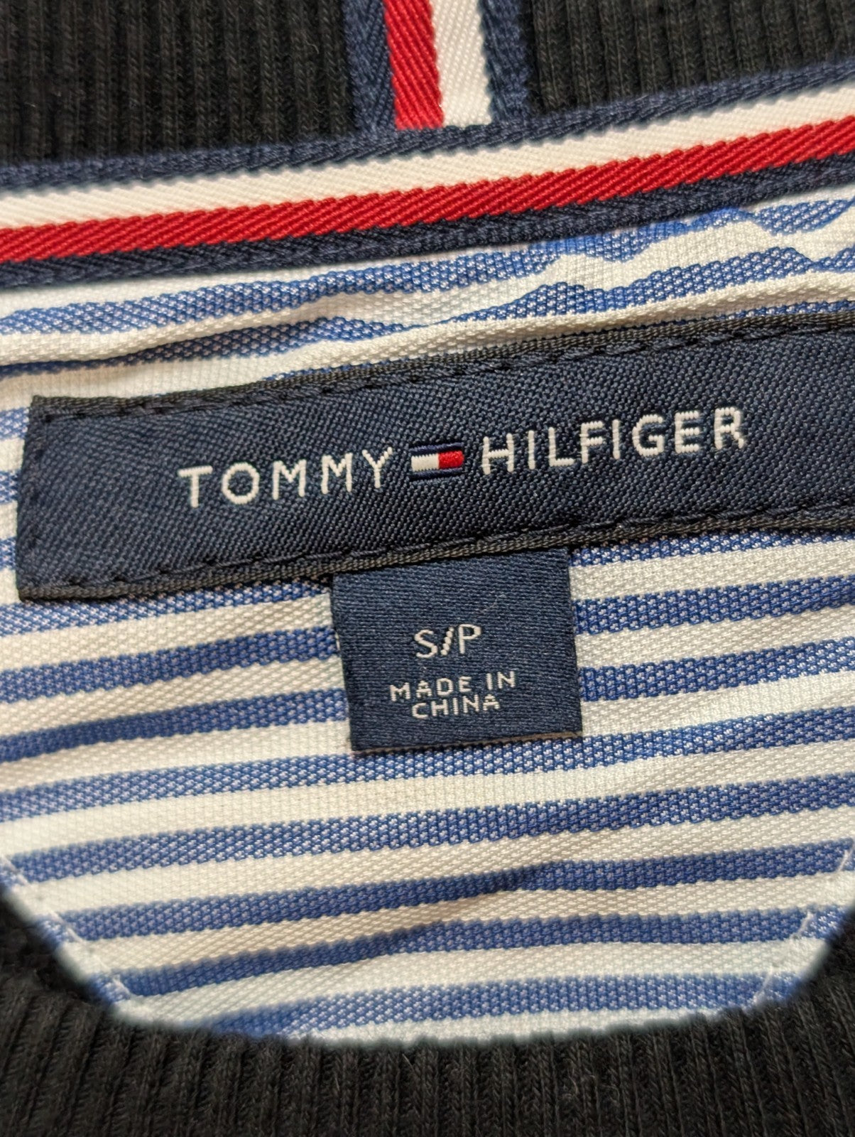 Sweat Tommy Hilfiger vintage noir grand logo sérigraphié homme taille S