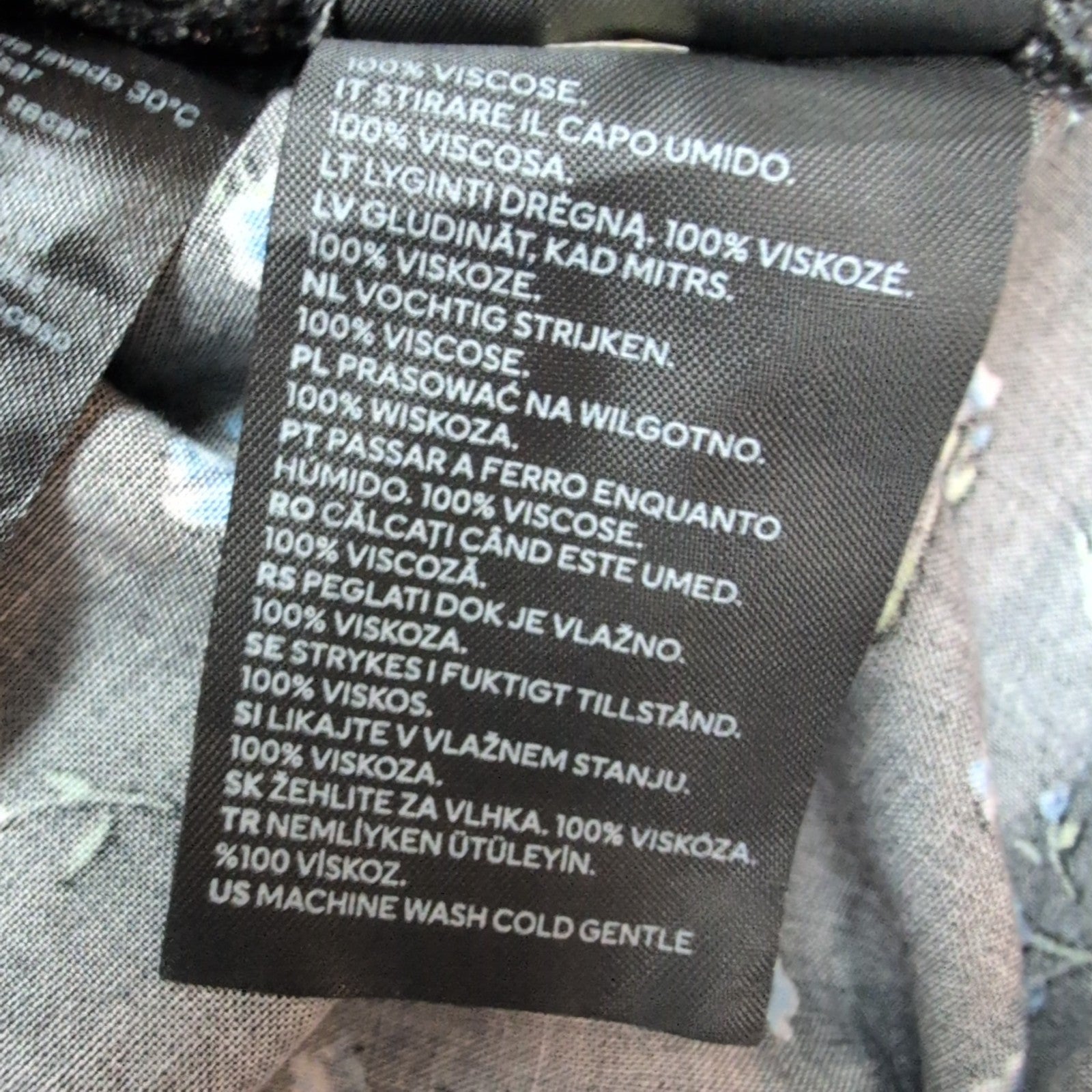 Robe d'été H&M Longue Noire Fleurie Viscose Bretelles Réglables M