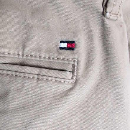 Pantalon chino Tommy Hilfiger stretch beige taille W30xL30 FR40 #54ct