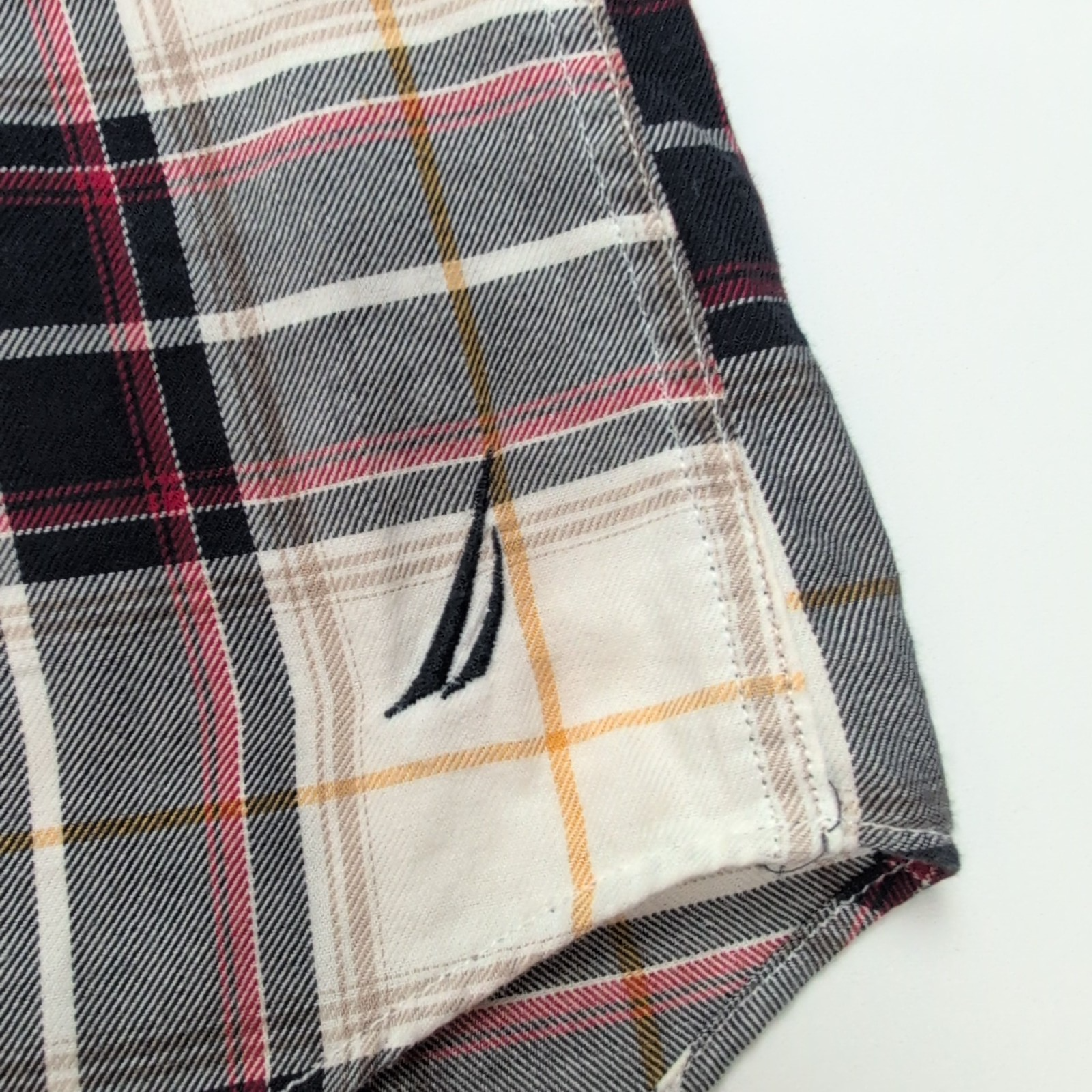 Chemise Nautica Flanelle L Carreaux Rouge Bleu Gris Manches Courtes 2 poches