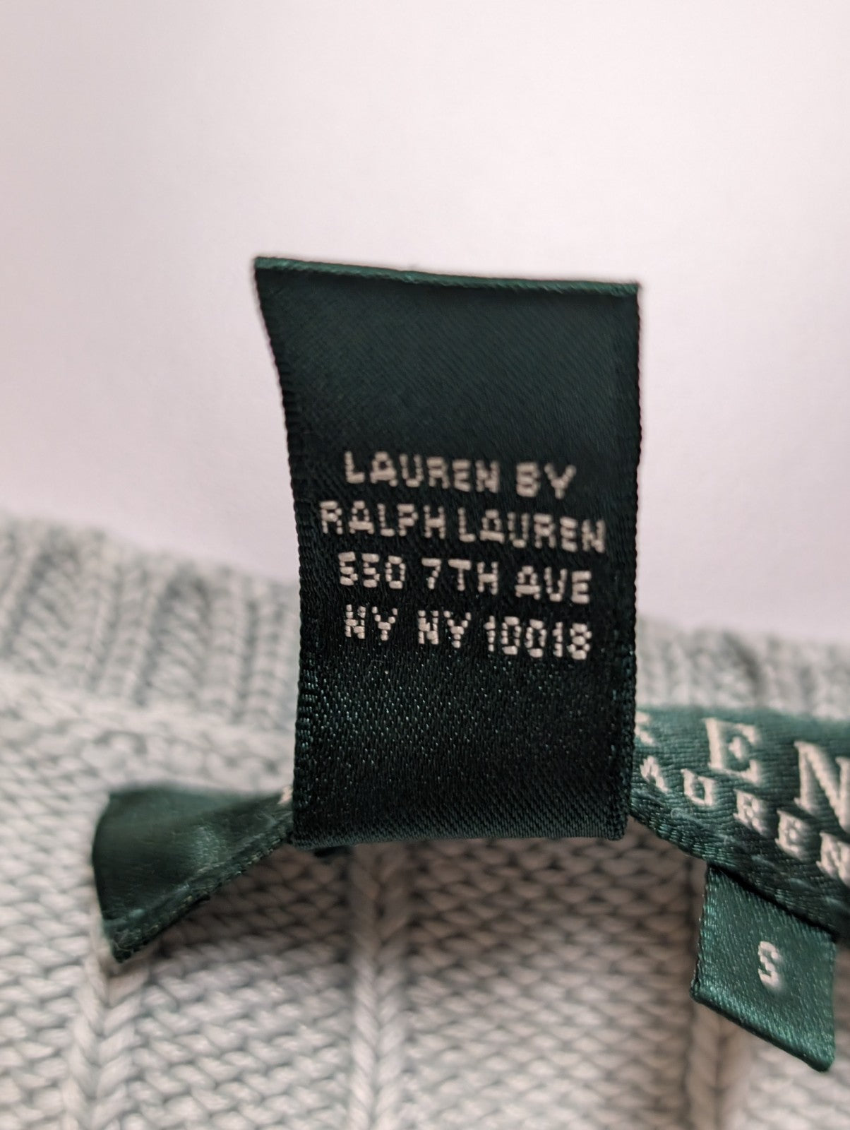 Pull Ralph Lauren femme (Lauren) Vert Pâle Col V 95% Soie Chevrons Taille S