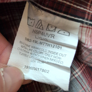 Chemise Wrangler Manches Courtes Rouge et Grise à Poches Stretch Taille L