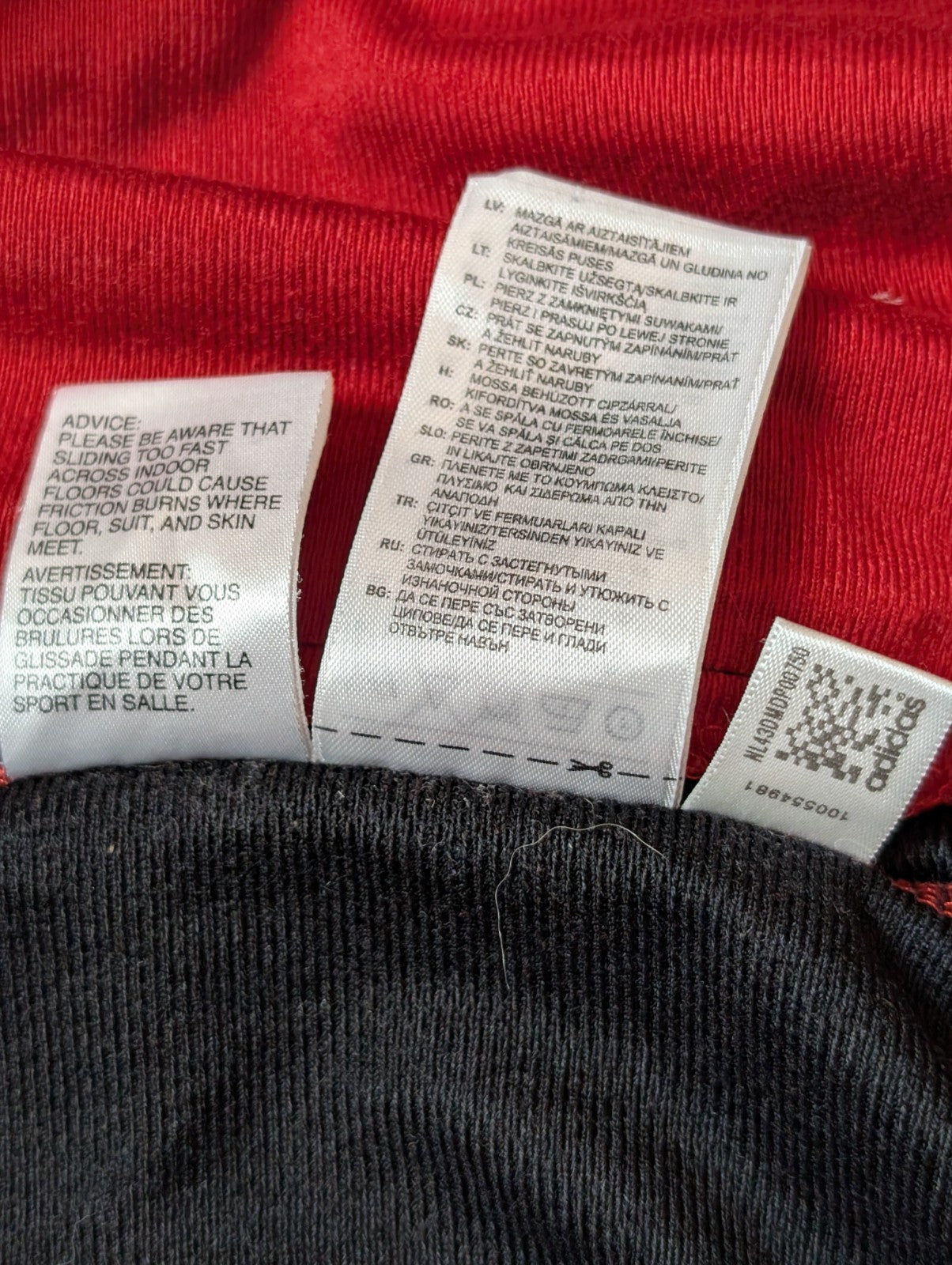 Veste de survêtement Adidas Rouge Taille L (Taille grand - Mesures réelles)