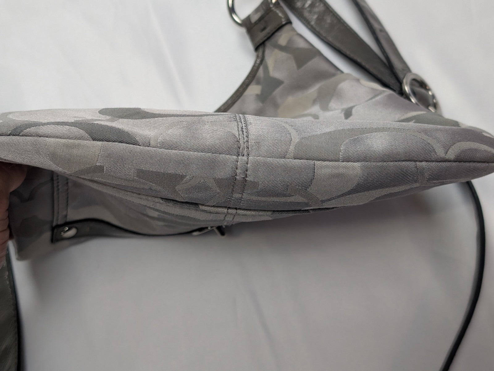 Sac à main Coach Signature gris toile cuir bandoulière