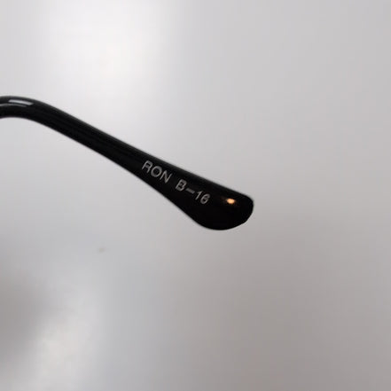 Lunettes de soleil Y2K Ovales Métal Chromé Gris Branches Fines teintées vertes