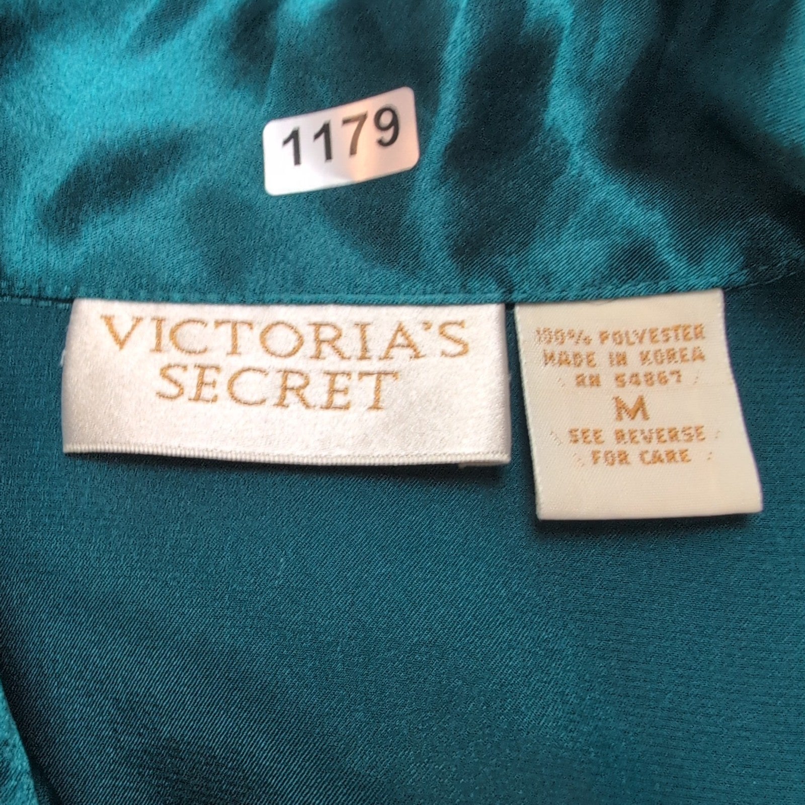 Chemise de nuit Victoria’s Secret M satin vert foncé lingerie vintage