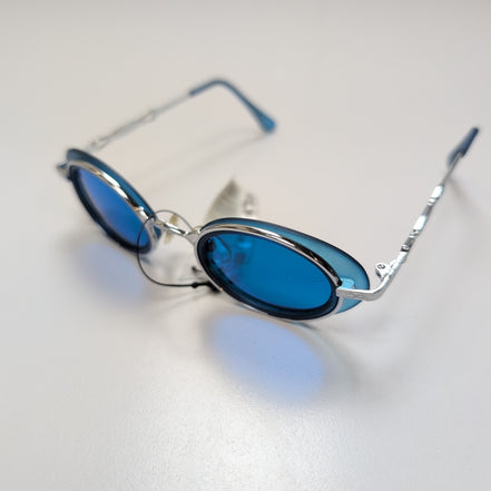 Lunettes de soleil Y2K Branches fines Métal chromé Verres bleu ciel