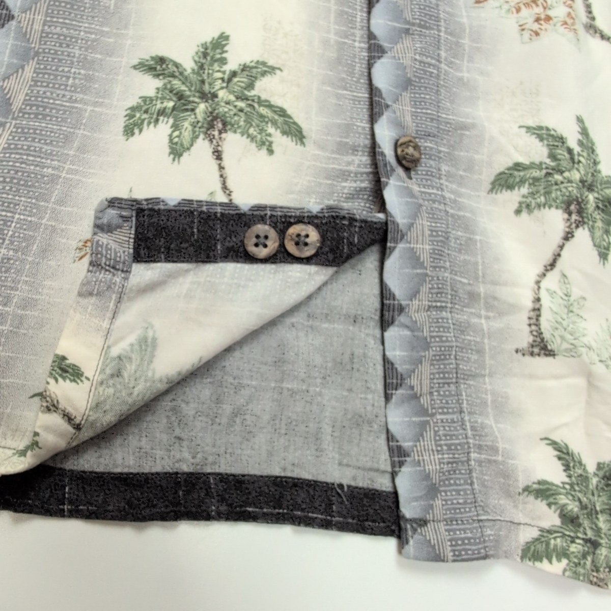 Chemise hawaïenne Batik Bay XL grise palmiers 100% rayonne manches courtes