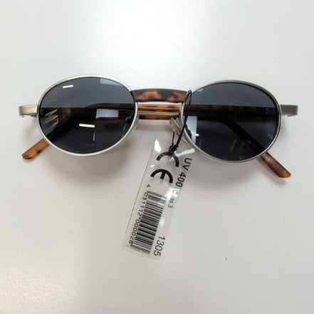 Lunettes de soleil Y2K Ovales Gris Satiné Branches Fines Effet Bois