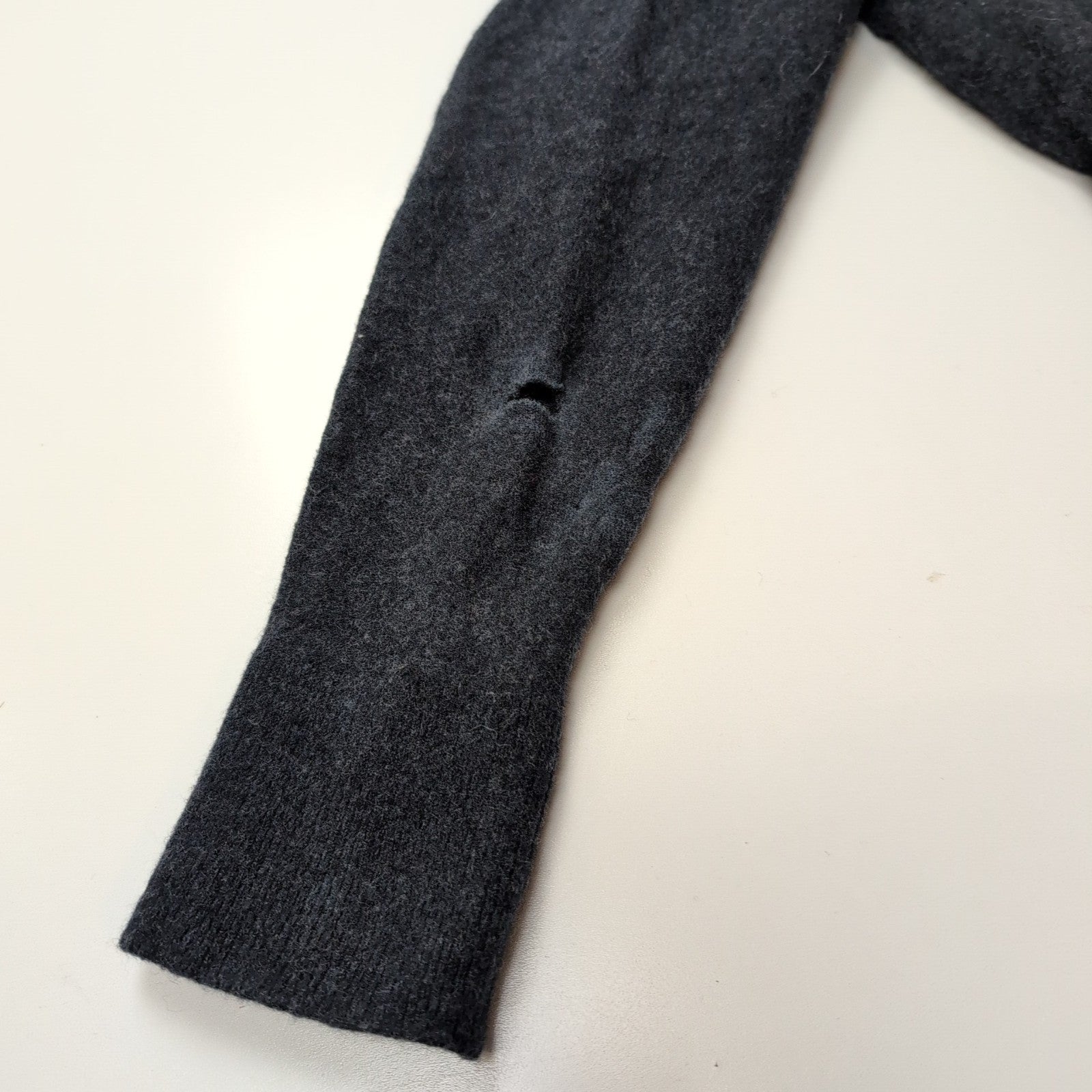 LOT 9 PULLS TOMMY HILFIGER - MIX HOMME & FEMME - À RÉPARER / UPCYCLING