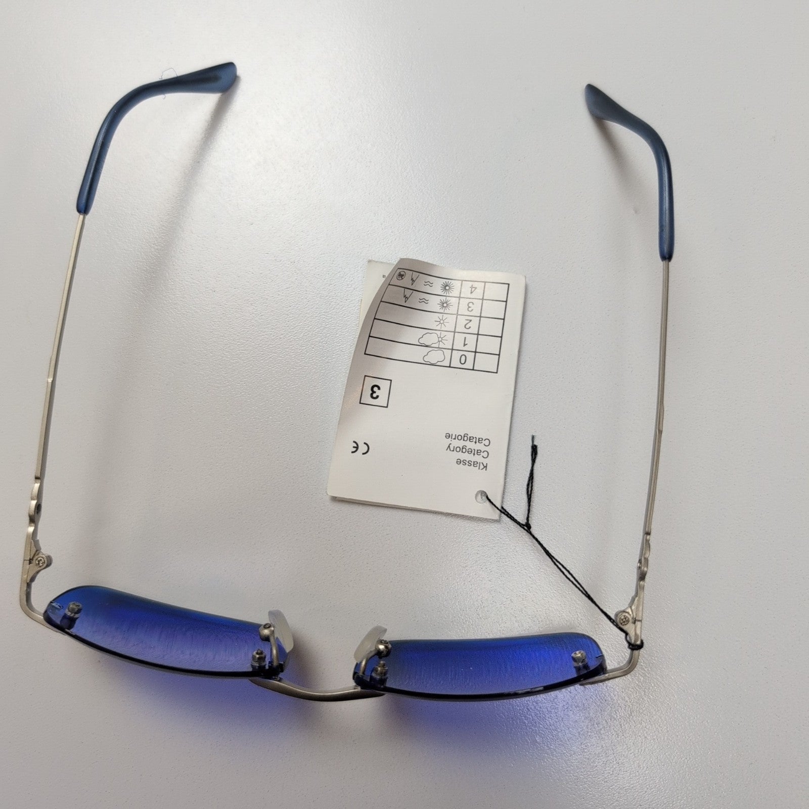 Lunettes de soleil Y2K Sans Monture Verres Rectangulaires Biseautés Teintés Bleu