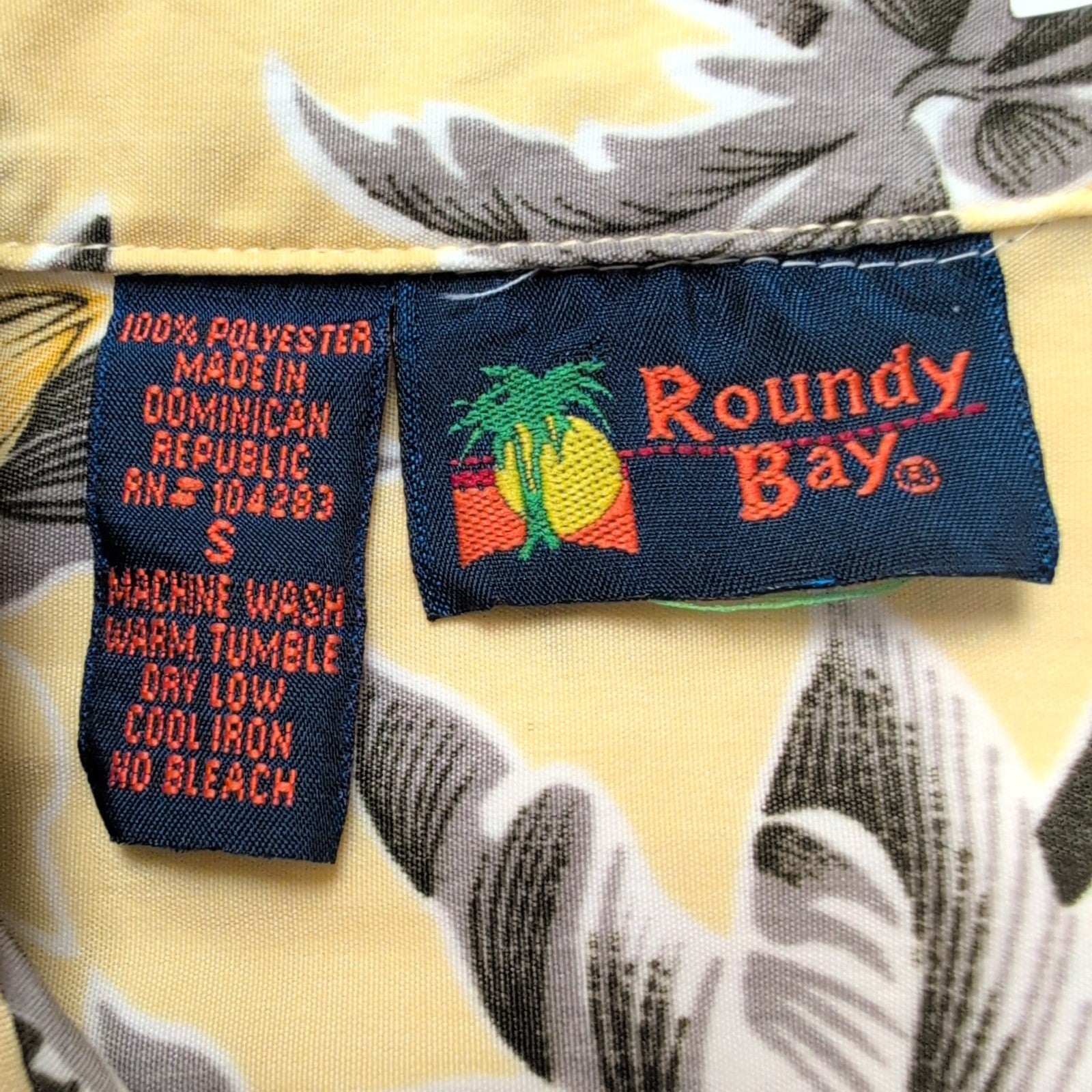 Chemise Hawaïenne Roundy Bay S Jaune Boutons Bois Casino Spa Palme