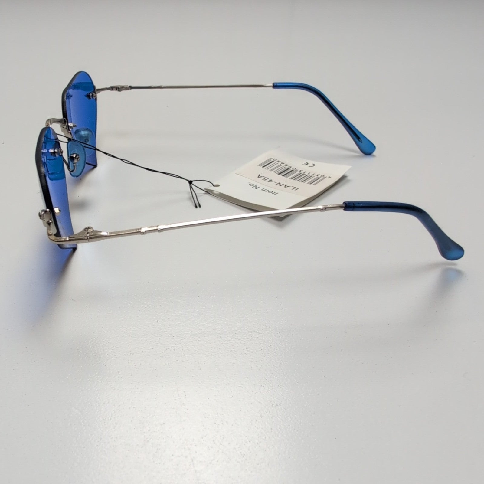 Lunettes de soleil Cœur Verres Bleus Strass Monture Métal Y2K