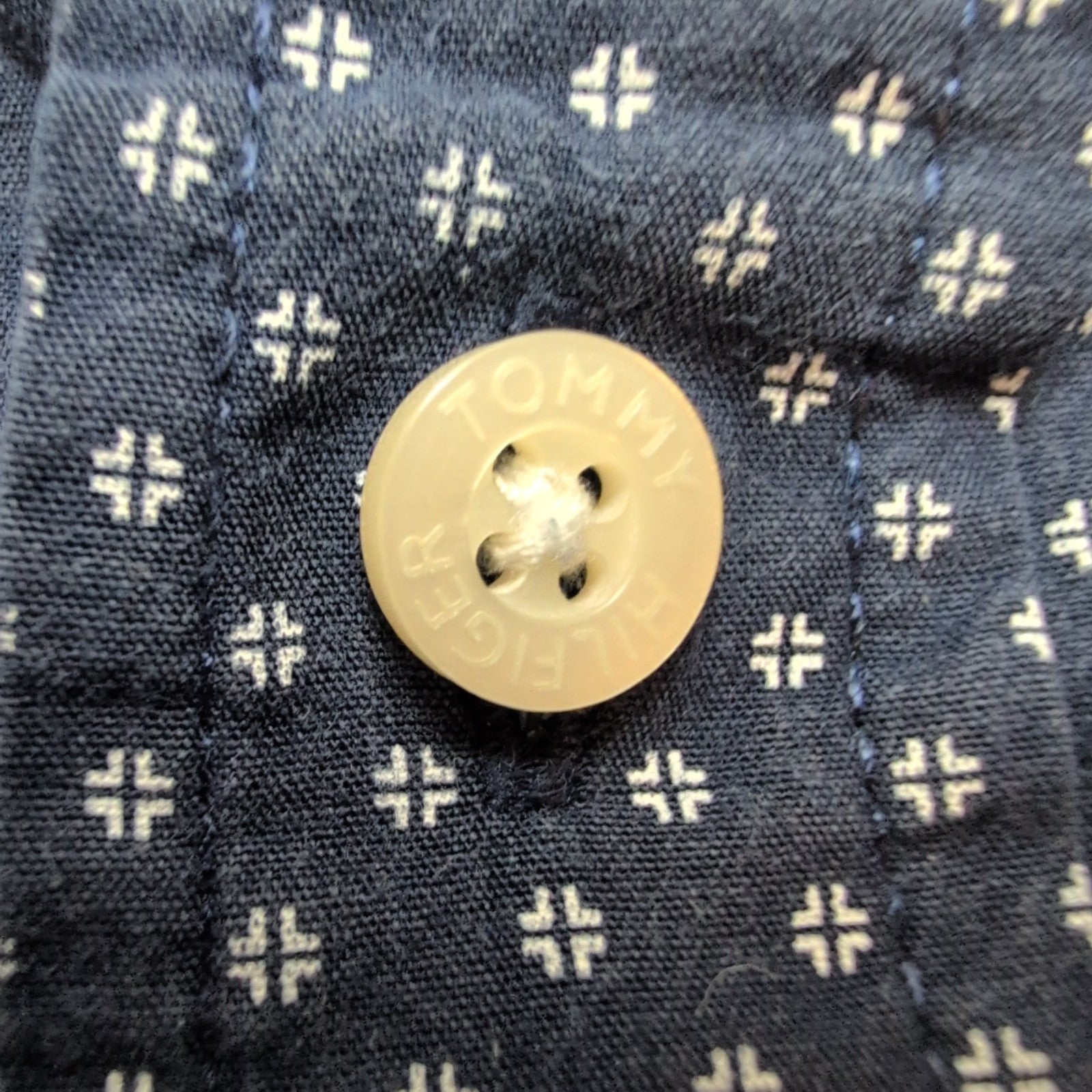 Chemise TOMMY HILFIGER Bleu Marine à Motifs avec Poche Manches Longues T.M