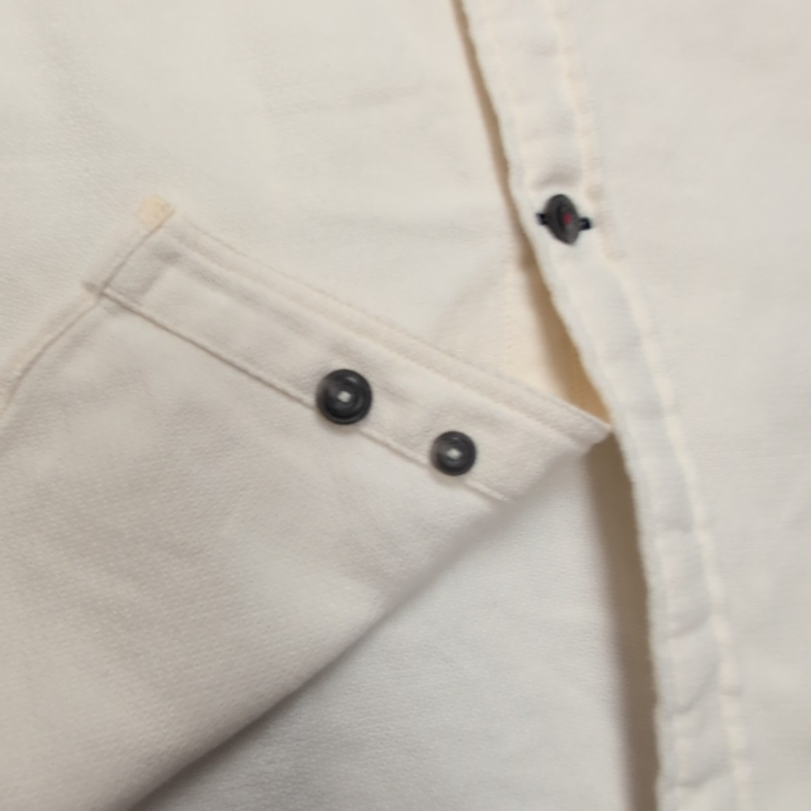 Chemise Nautica XL Slim Fit Blanc Cassé Coton Made Mauritius manches longues