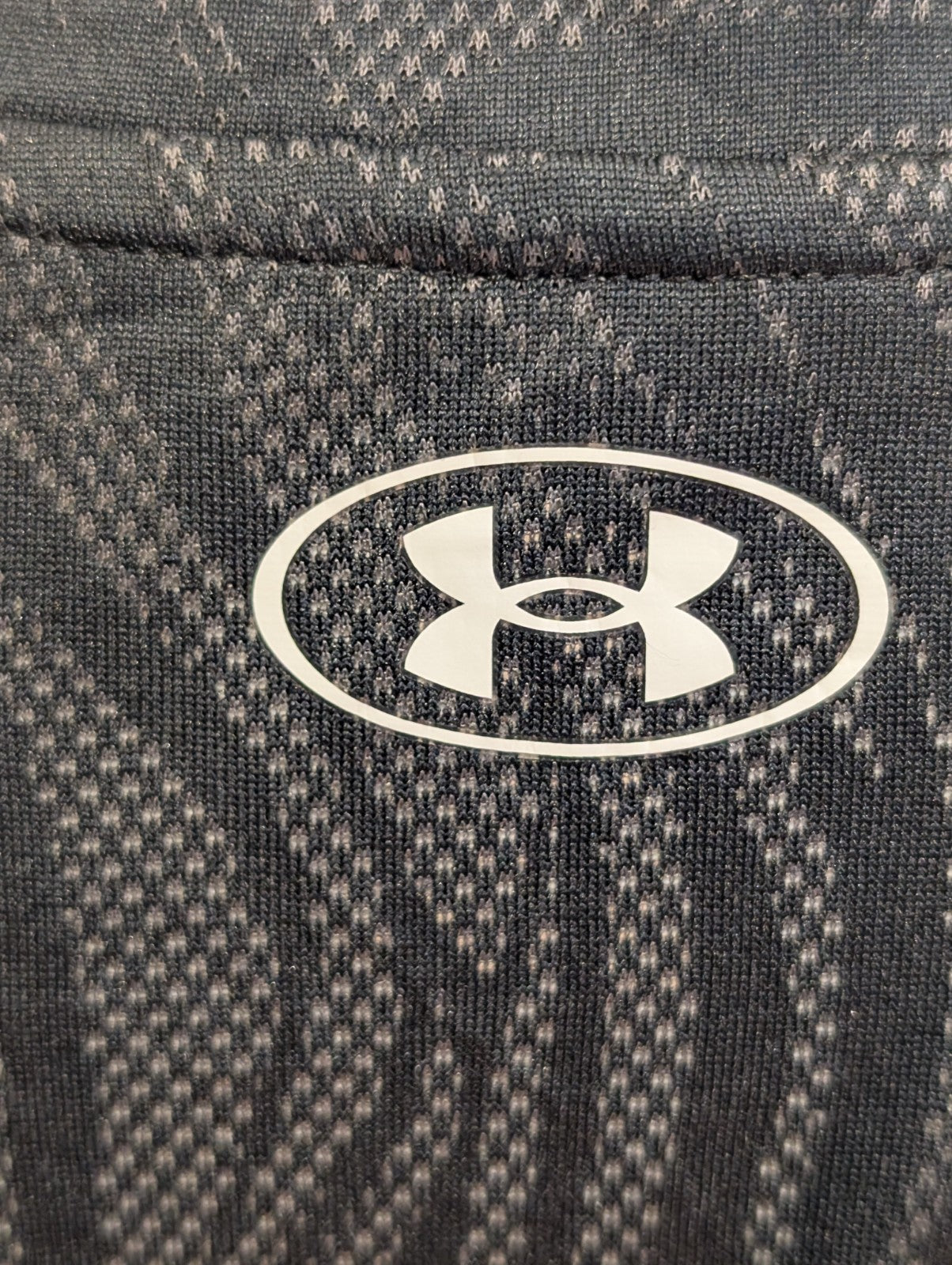 T-shirt de Sport Under Armour Col V Motifs Noir & Gris Femme Taille M