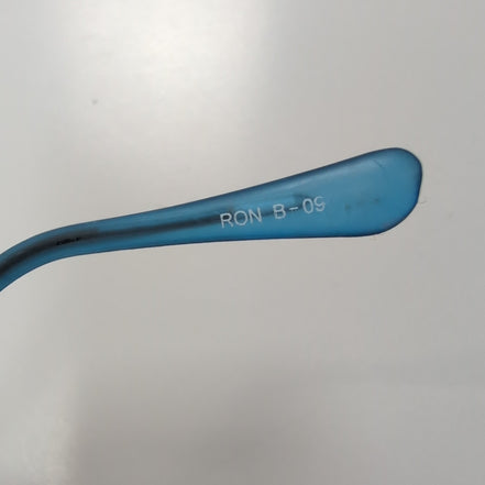 Lunettes de soleil Y2K Bleu Marine Verres Ovales Vert Foncé Branches Fines Métal