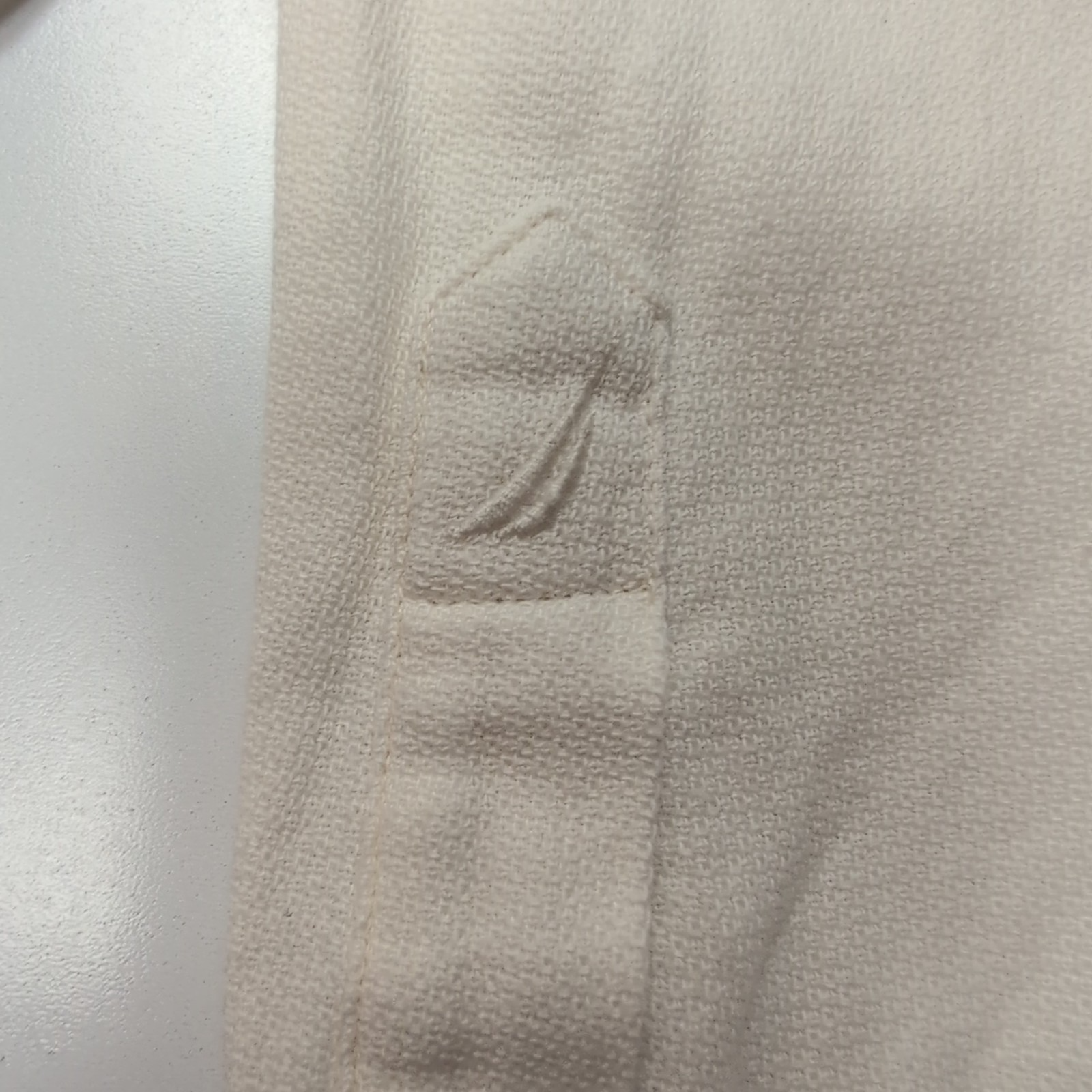 Chemise Nautica XL Slim Fit Blanc Cassé Coton Made Mauritius manches longues