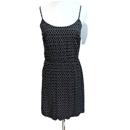 Robe d'été Old Navy Taille M Noire Motif Géométrique 100% Viscose