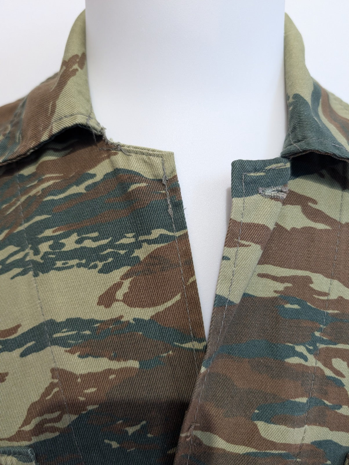 Veste militaire Vert Kaki Armée Grecque Camouflage Tiger Stripe Taille M