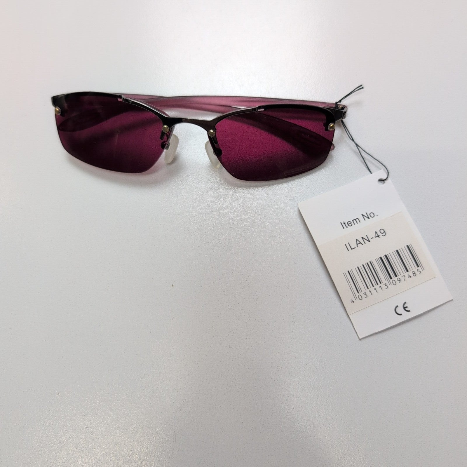 Lunettes de soleil Y2K Rectangulaires Métal Chromé Gris et Bordeaux