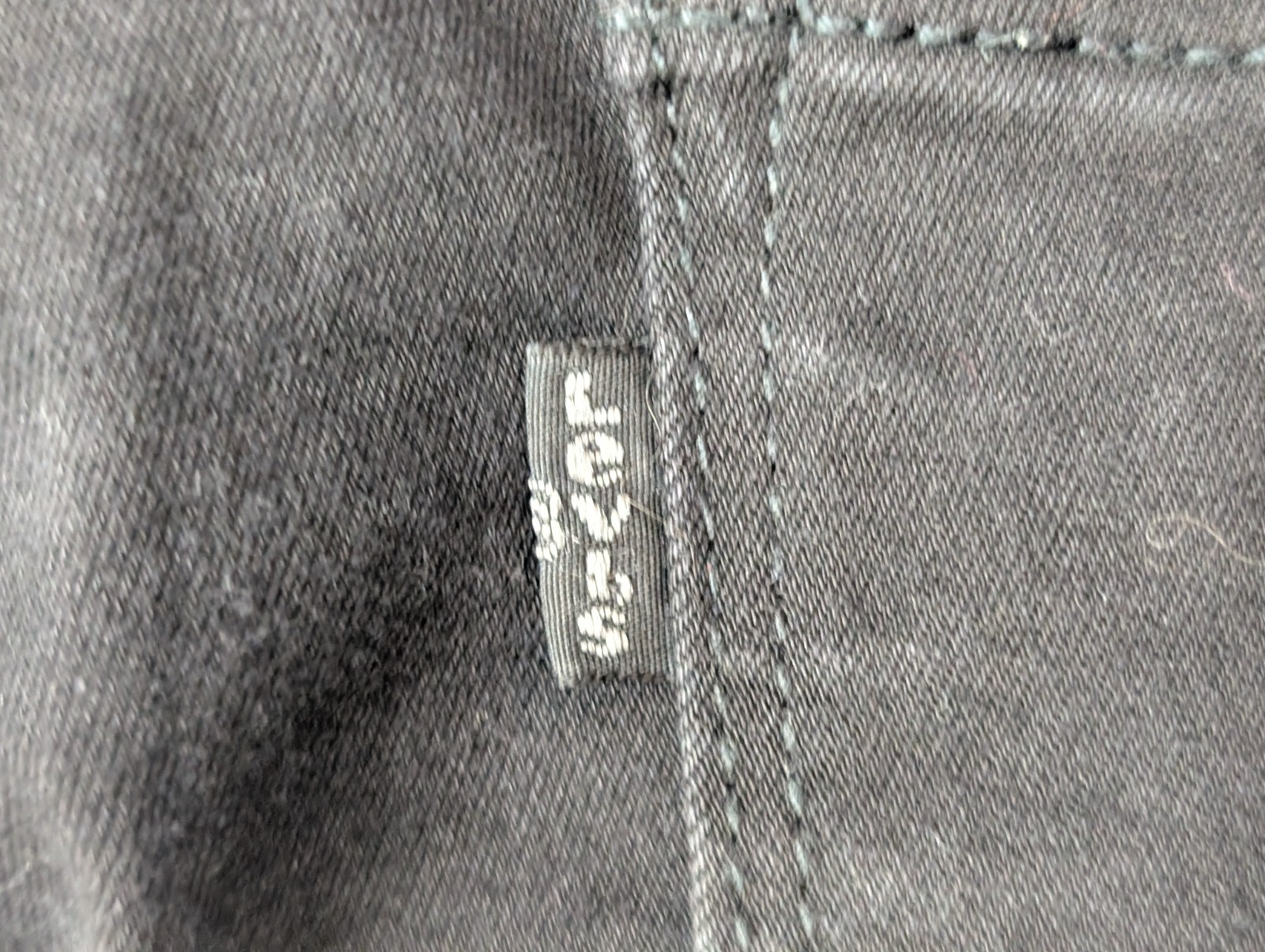 Jean Levi's 710 Femme Noir Super Skinny Ultra Stretch W32 L30 Intense