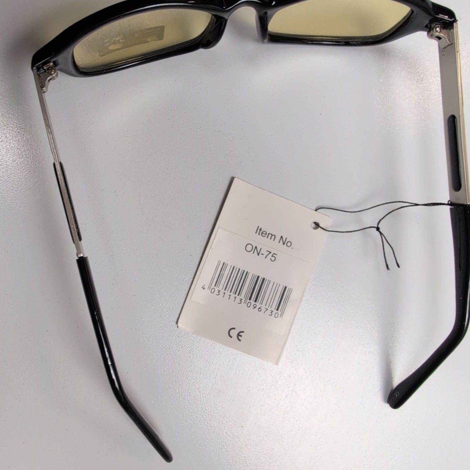 Lunettes de Soleil Rectangulaires Y2K Branches Larges Noir Jaune