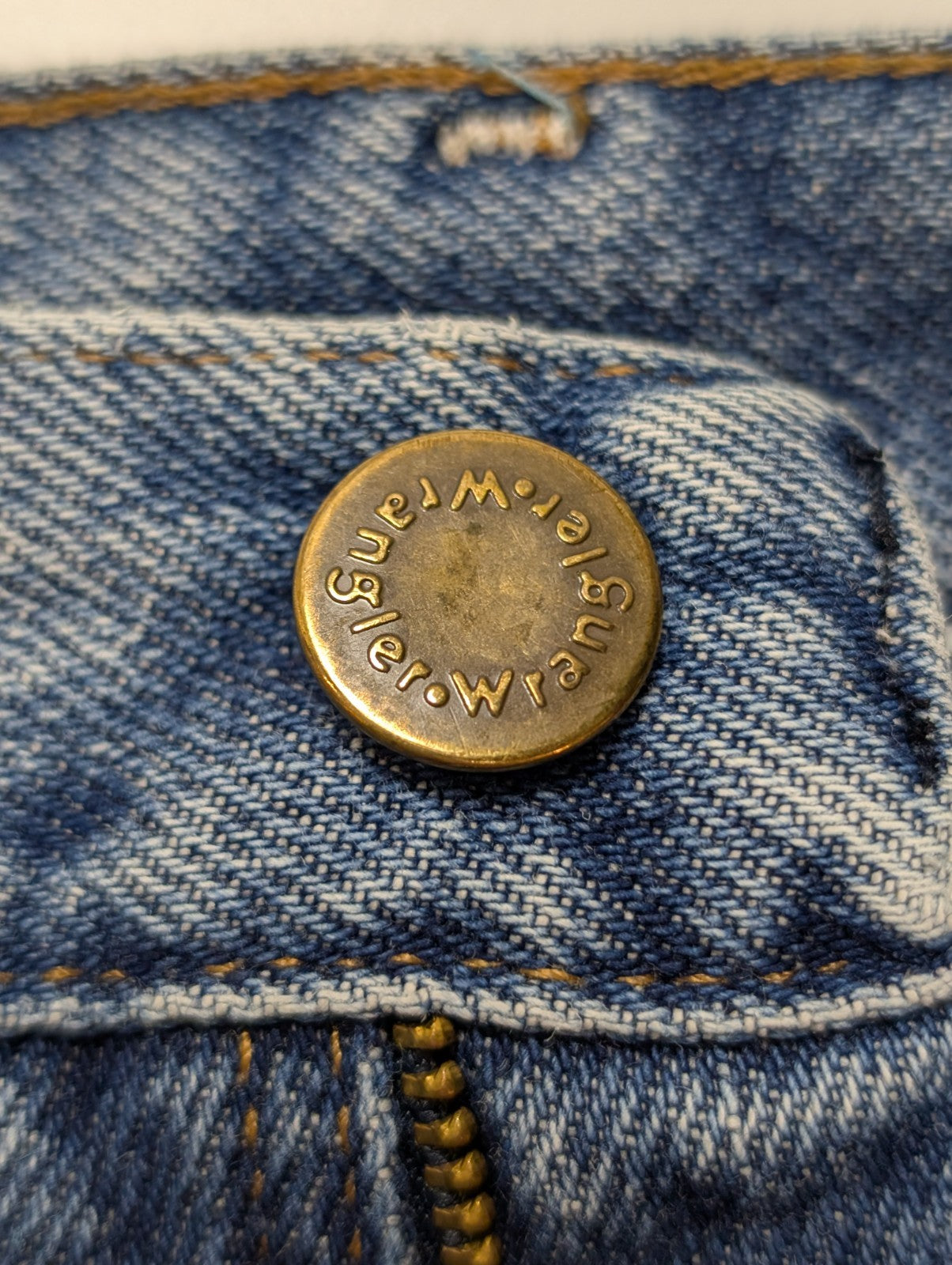 Jean Wrangler Vintage Regular Fit Homme W40 L30 Bleu Denim Classic Straight