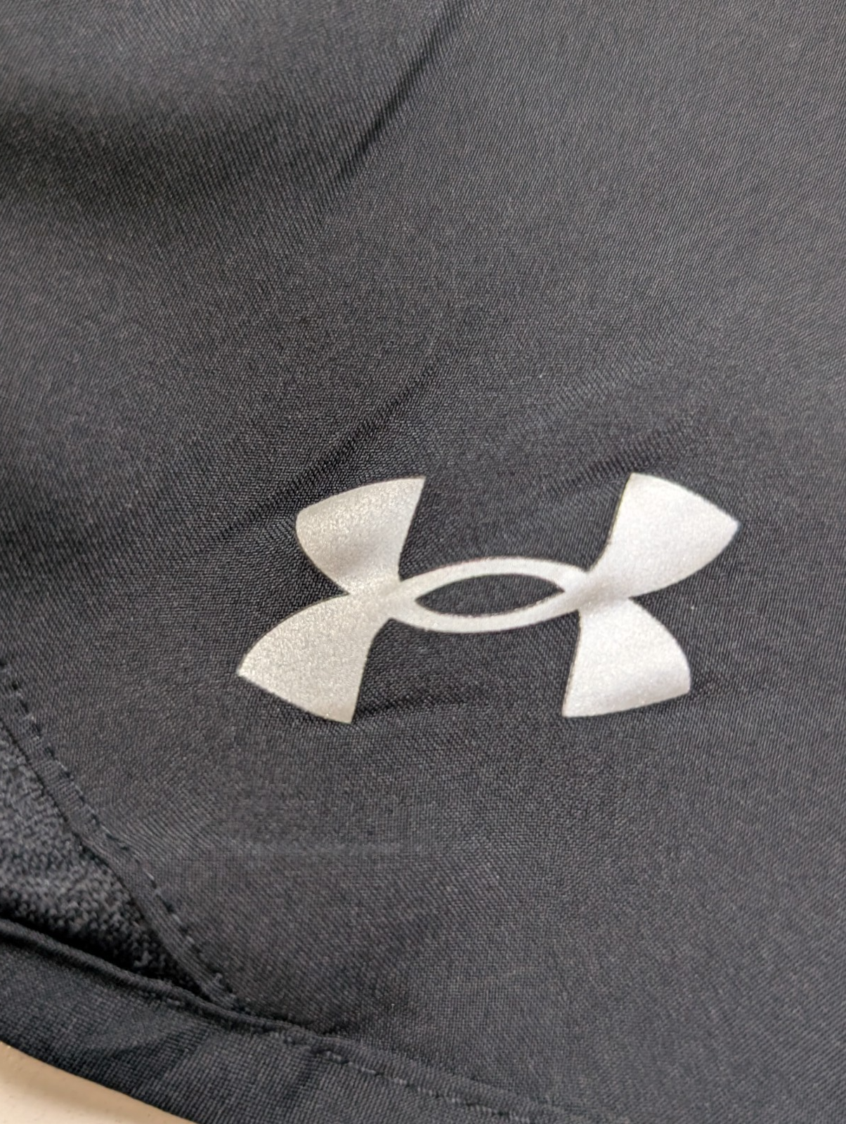 Short de sport Under Armour HeatGear Noir - Femme Taille 1XL