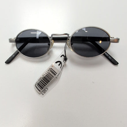 Lunettes de soleil Y2K Ovales Métal Gris et Branches Fines Noir Mat