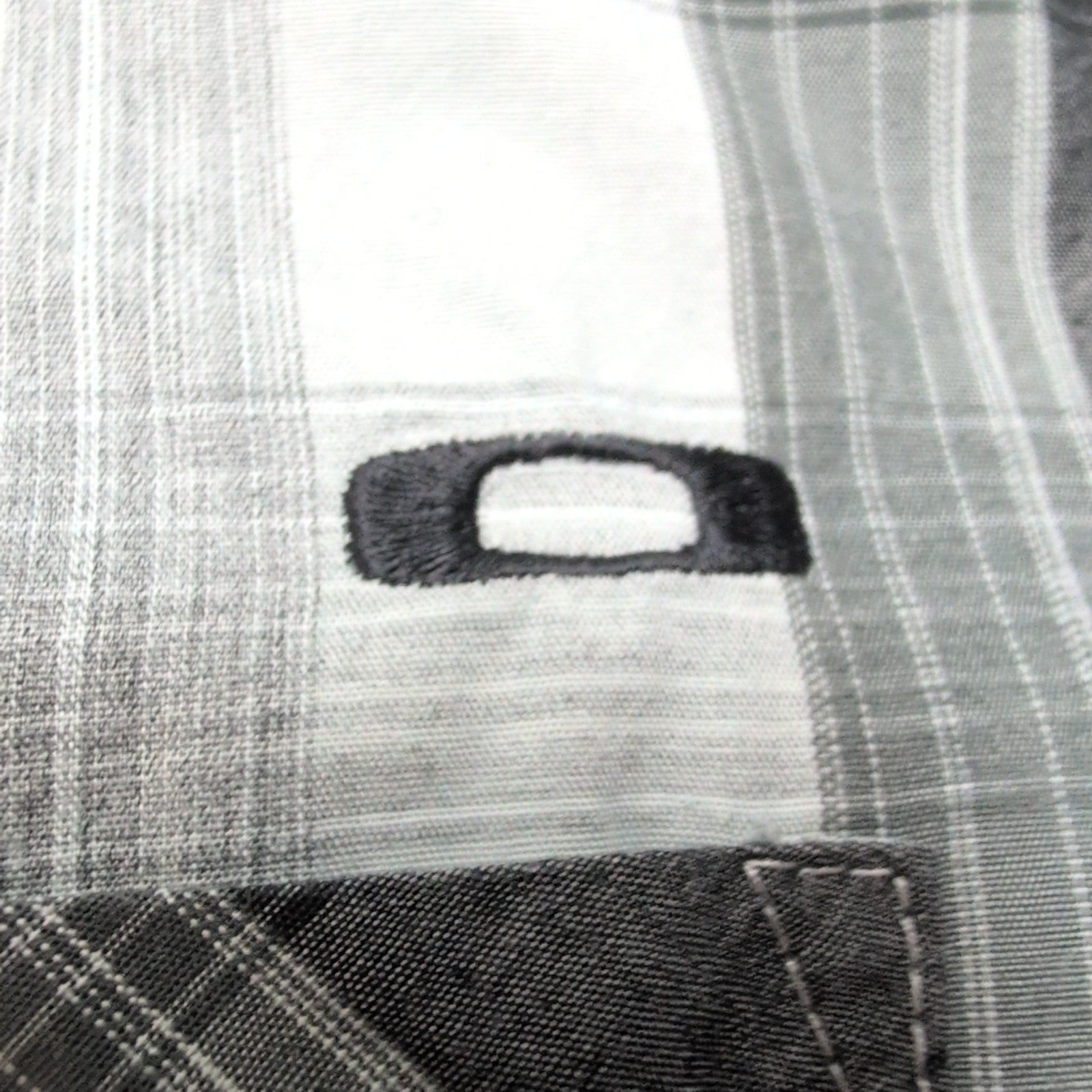Chemise Oakley M Gris Carreaux 100% Coton Manches Courtes Logo Brodé