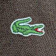Pull Vintage IZOD Lacoste M marron col V 100% Orlon Logo crocodile brodé