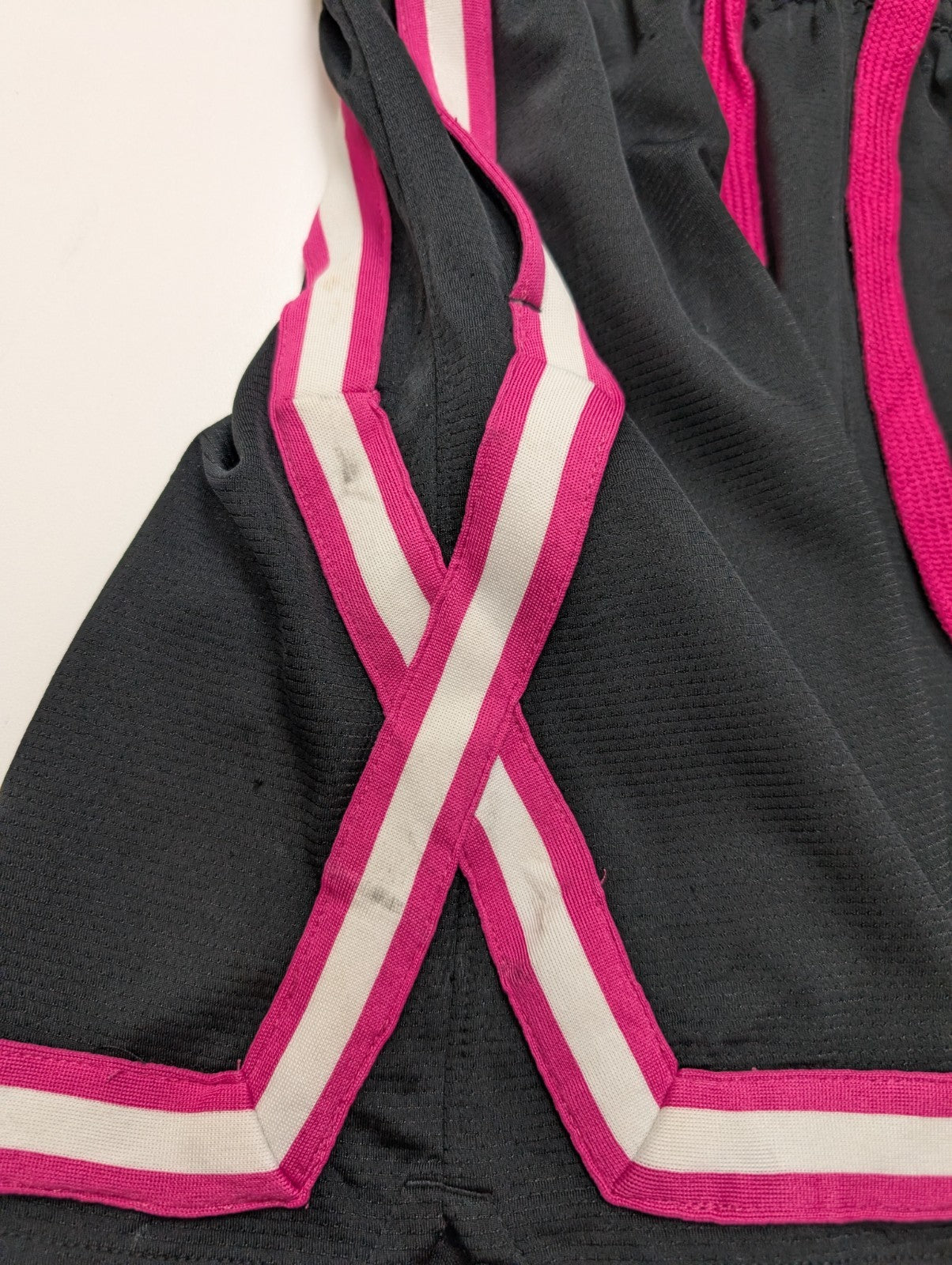 Short de sport Basketball Nike Fly Dri-FIT Rose/Noir - Femme XS