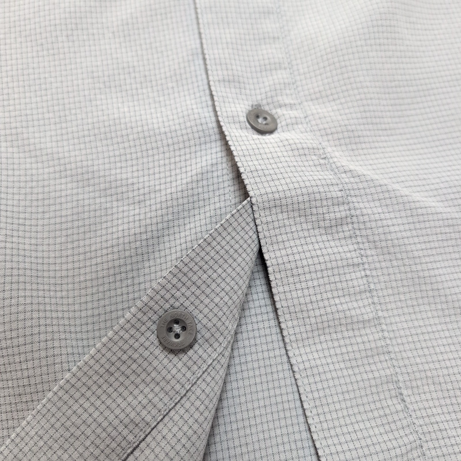 Chemise The North Face modèle technique modal gris micro carreaux XL