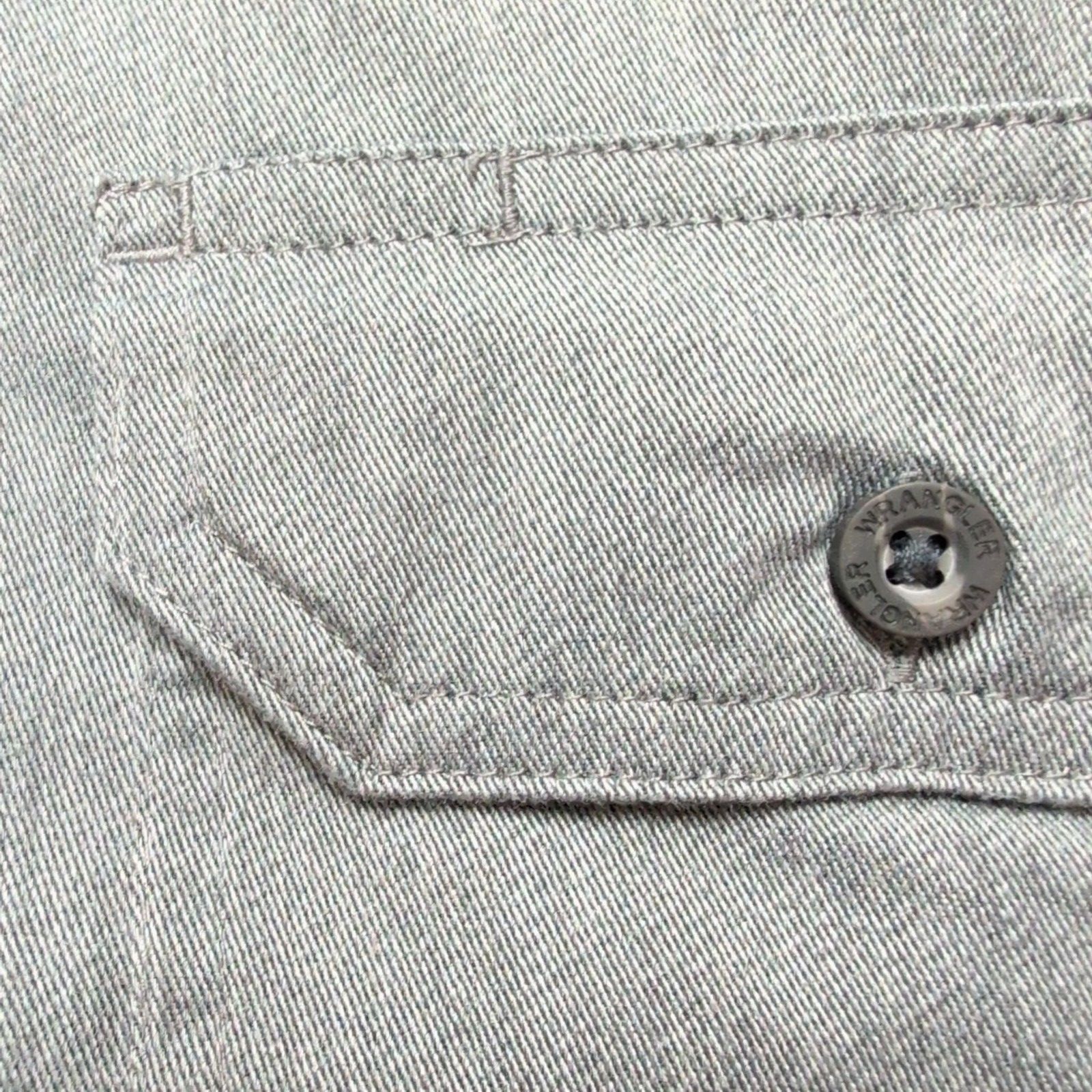 Chemise Wrangler Manches Courtes Grise à Poches Stretch Taille 3XLTG