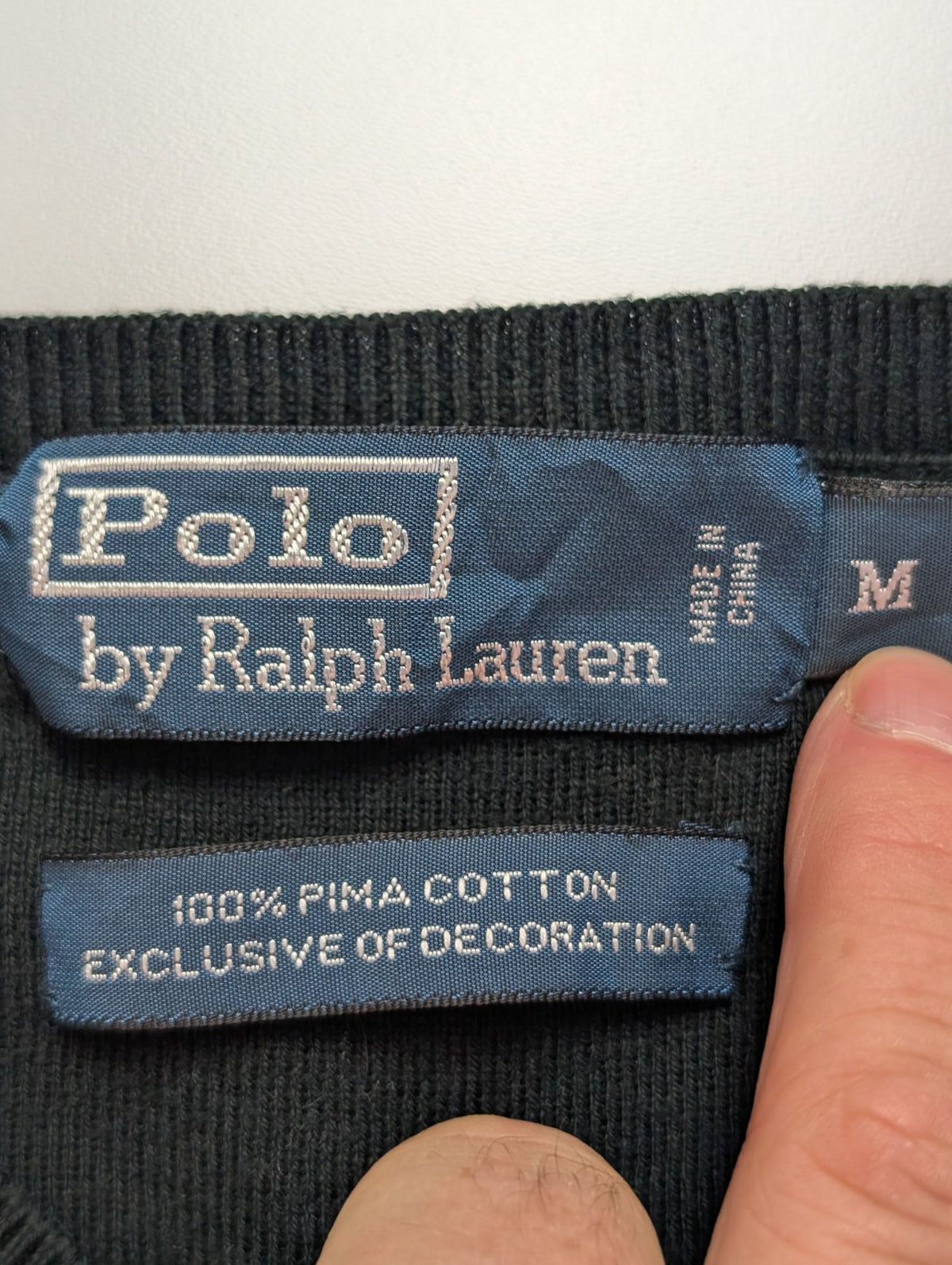 Pull Polo Ralph Lauren noir col V coton Pima logo violet taille M