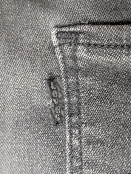 Jean Levi's 710 Super Skinny Femme Noir W30 L30 T38 - Look Grunge