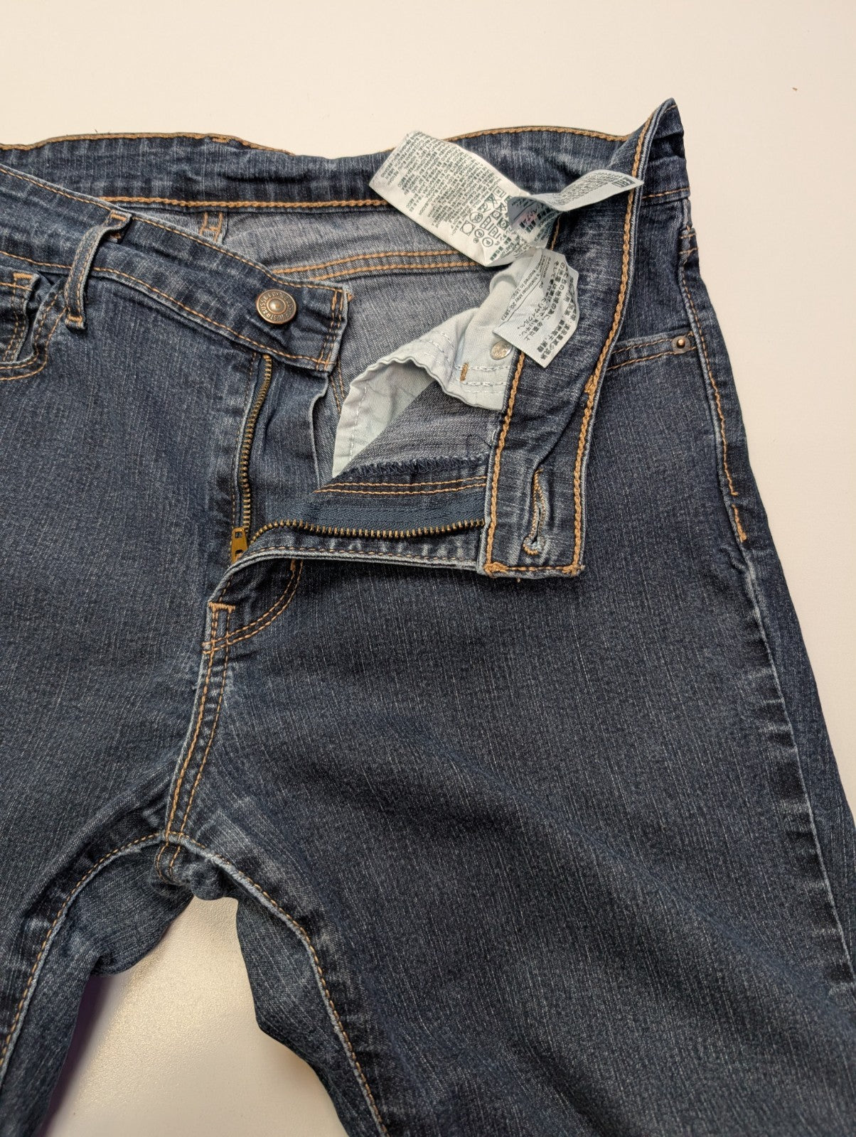 Jean Levi's Femme Bleu Denim Ultra Stretch W31 L30 Intemporel