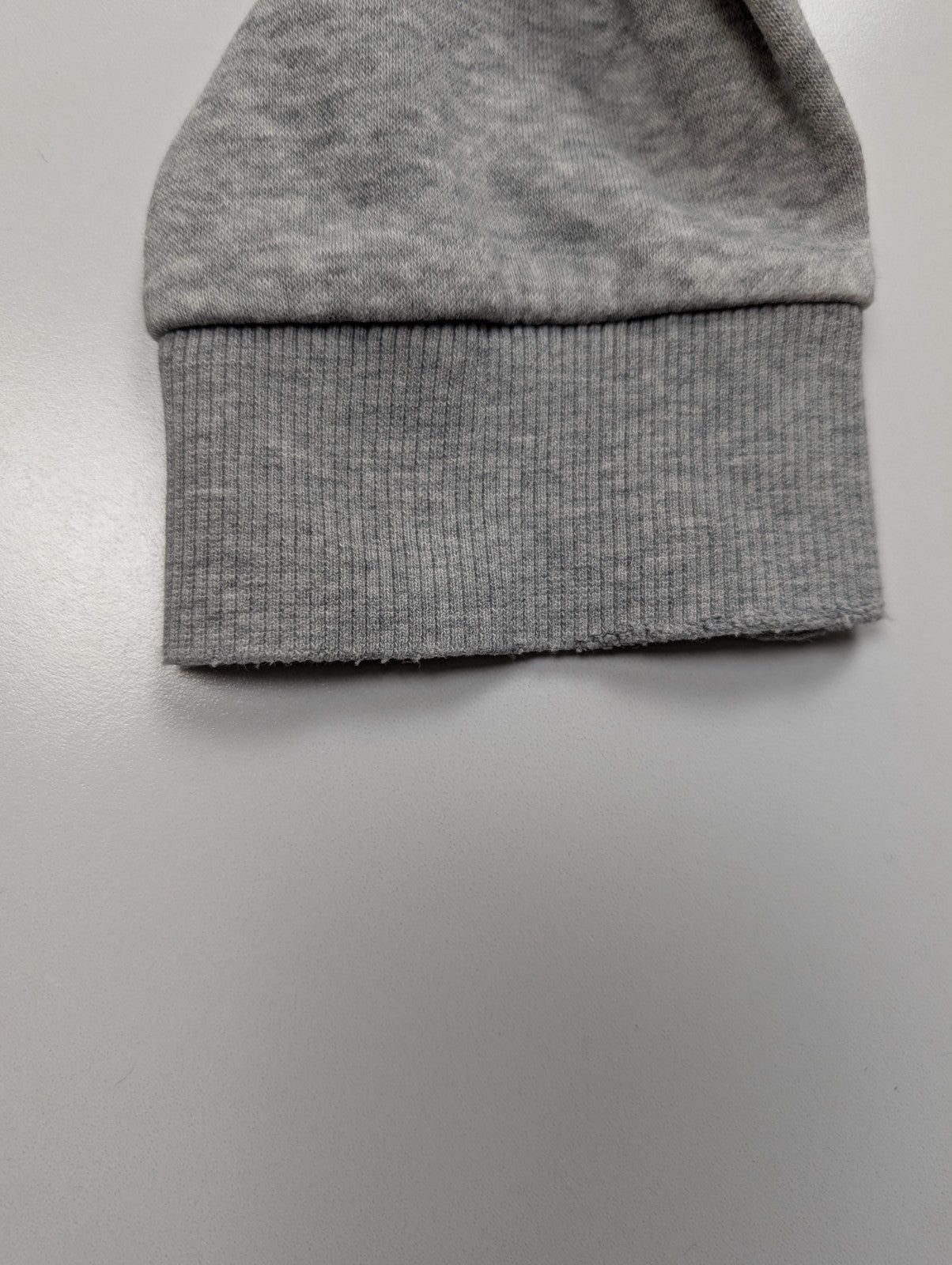 ➜ Sweat à Capuche Adidas Vintage - Logo Poitrine - Gris - Taille S