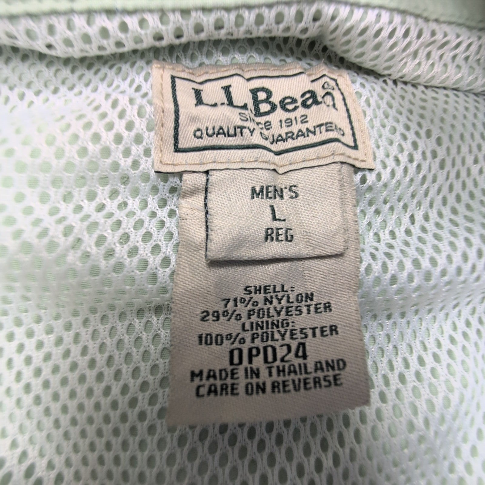 Chemise L.L. Bean nylon vert pastel uni 2 poches manches longues  taille L