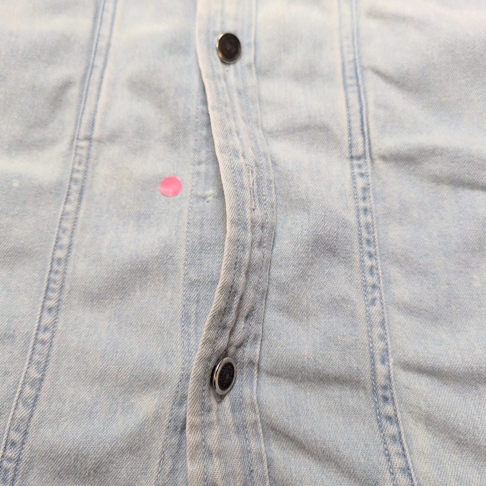 Chemise en jean Levi's bleu clair modèle rare à surcoutures Taille M