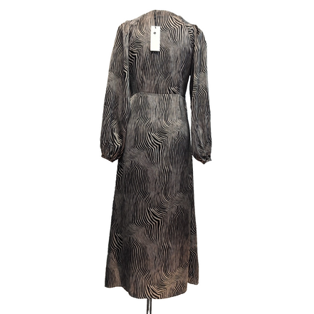 Robe Neo Noir Isobel Floating T36 Longue Manches Longues Neuve Étiquette