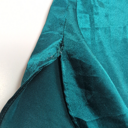 Chemise de nuit Victoria’s Secret M satin vert foncé lingerie vintage